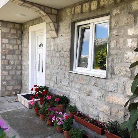 Apartments Todorovic Тиват Экстерьер фото